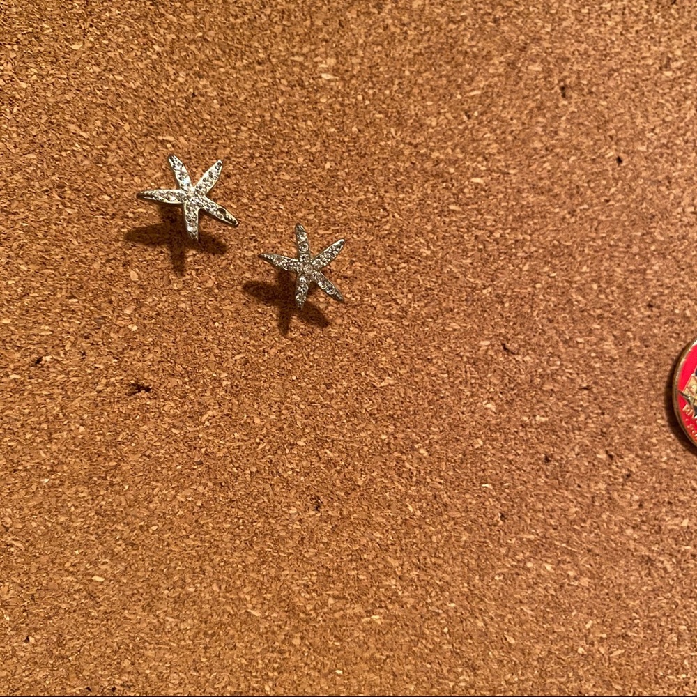 Starfish crystal earrings!
